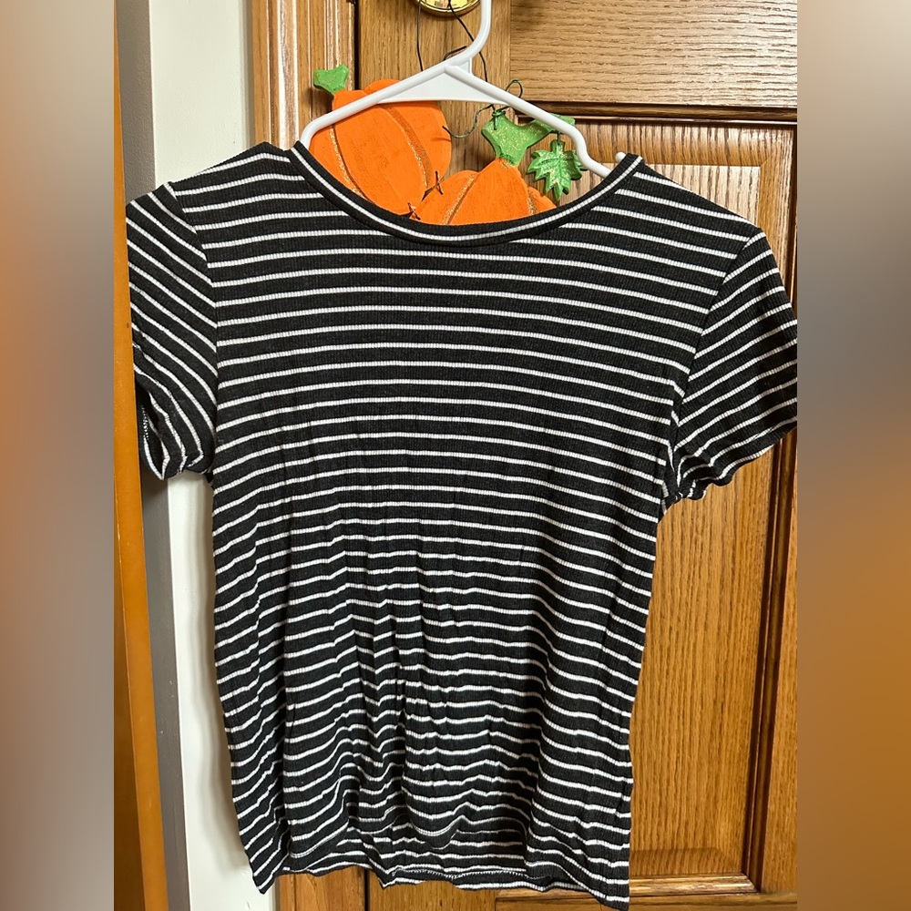 american eagle shirt